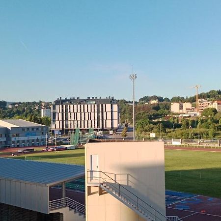 Vistas A La Pista De Atletismo Leilighet Pontevedra Eksteriør bilde